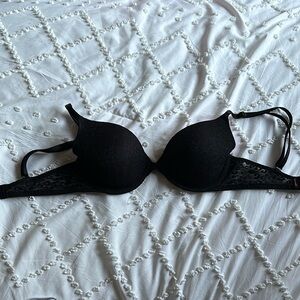 VS PINK T-Shirt bra 32C